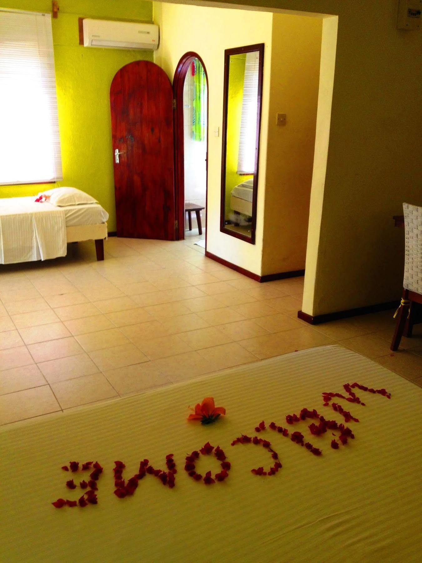 Beau Vallon Bungalows Buitenkant foto